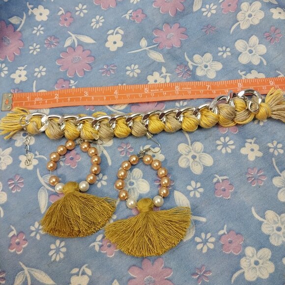 3120 Threaded Link Bracelet and Earrings Set - Picture 2 of 5